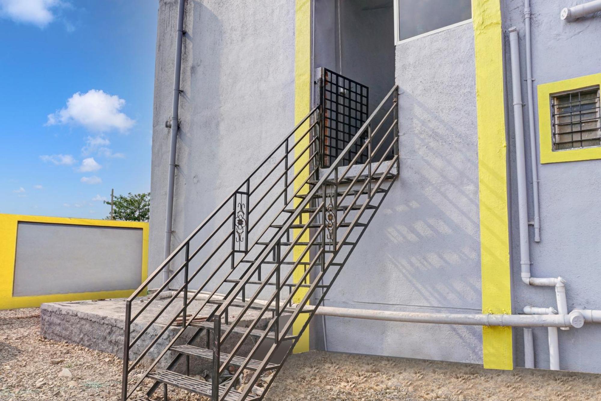 Hotel O Sky 7 Lodge Pimpalwandi Exterior photo